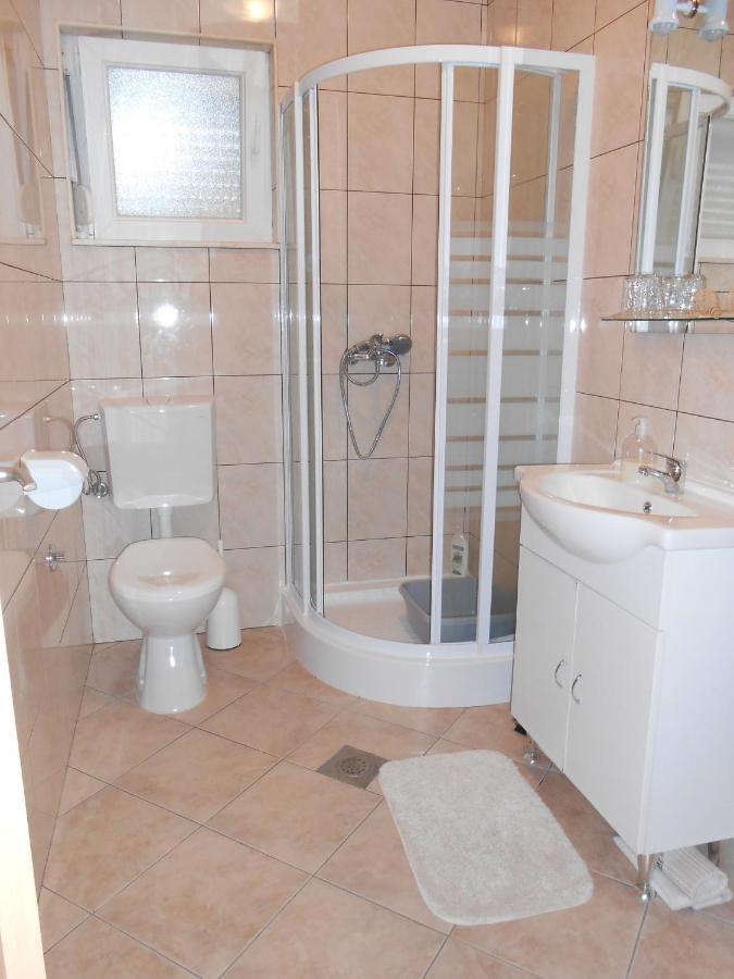 Apartments With A Parking Space Okrug Gornji, Ciovo - 13859 Τρογκίρ Εξωτερικό φωτογραφία